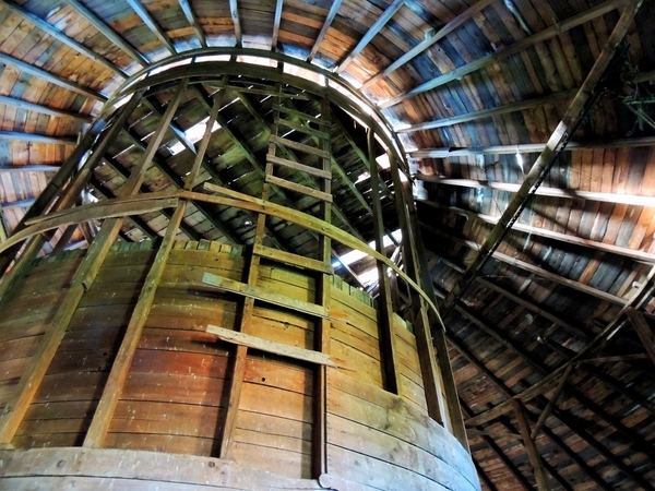Round Barn Silo